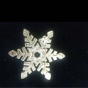 Gold Snowflake Brooch Pin